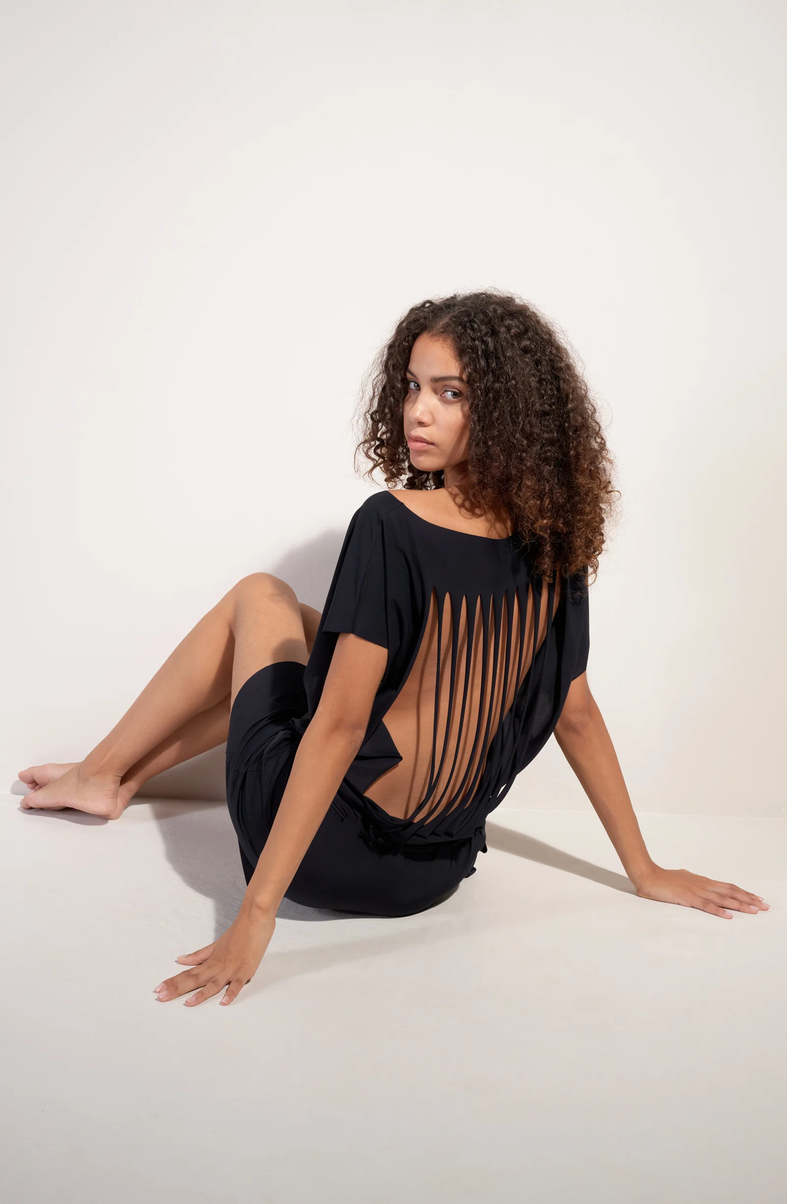 thao - noir - Image 4